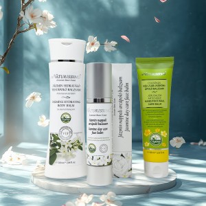Jázminos hidratáló arc- és testápolási ajándékcsomag
